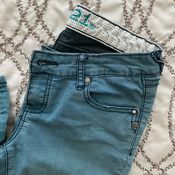 Stone Washed Skinny Jeans - Picture 2 of 6